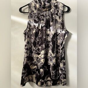 Banana Republic Abstract Print Sleeveless Silk Blouse Top